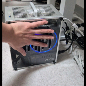 gtx 1650s 휴대용 알류미늄 미니타워pc