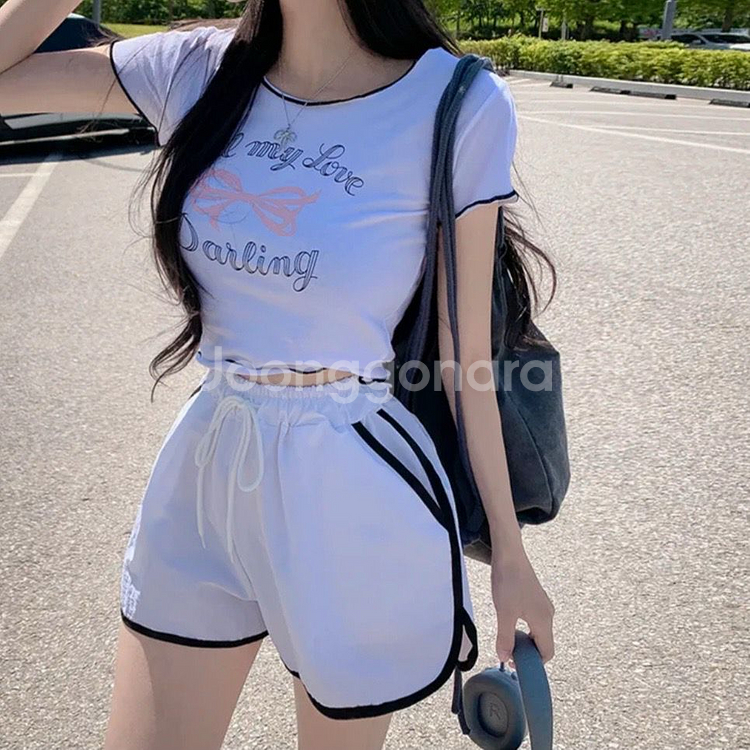 화이트 크롭 반팔티 + 라인 반바지 세트--0