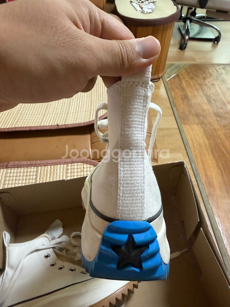 컨버스 런스타 하이크 탑 jw 앤더슨 콜라보 판매.--5