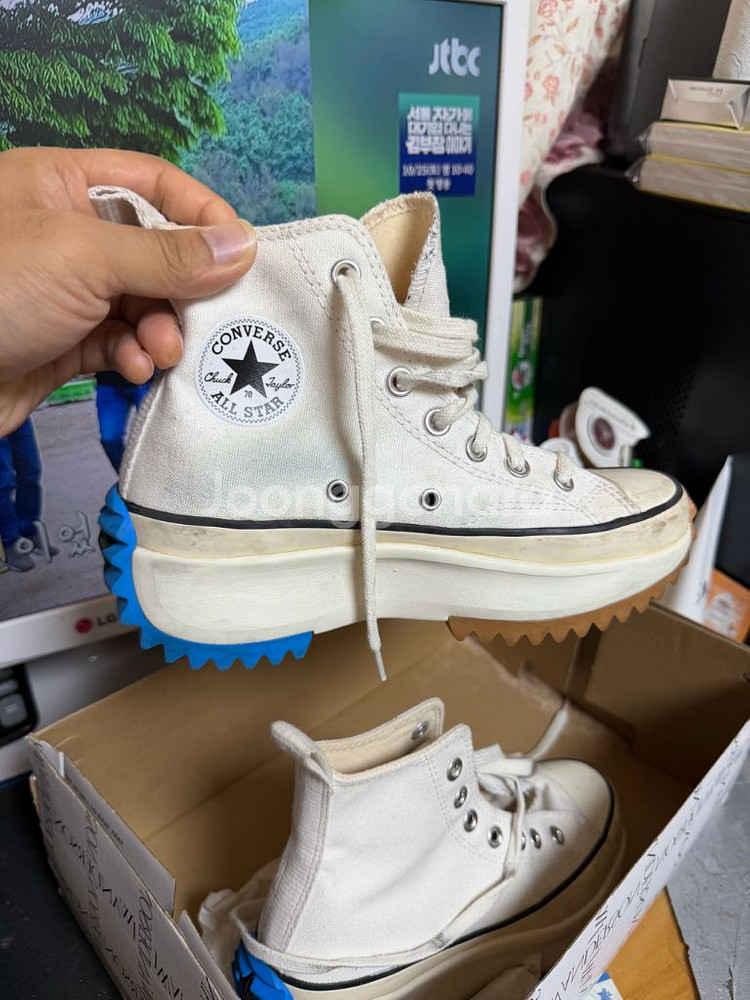 컨버스 런스타 하이크 탑 jw 앤더슨 콜라보 판매.--7