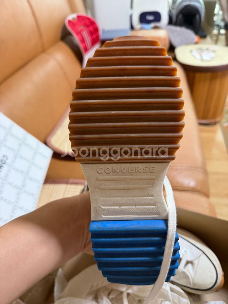 컨버스 런스타 하이크 탑 jw 앤더슨 콜라보 판매.--9