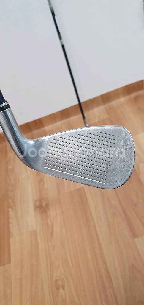 왼손(좌타) 젝시오 4번, 5번 아이언--6