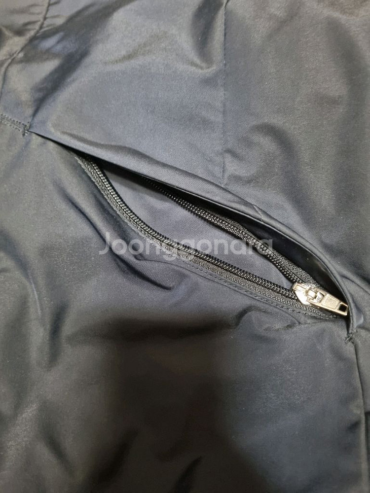 빈폴 남성 쟈켓(점퍼) 네이비100싸이즈 가을용팝니다--3