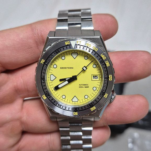 마이크로브랜드 씨스턴 600t 다이버 시계