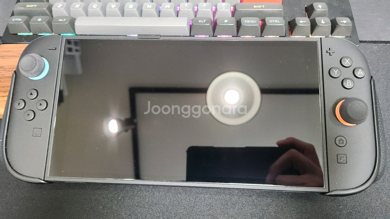 닌텐도스위치2 +악세사리 팝니다--2