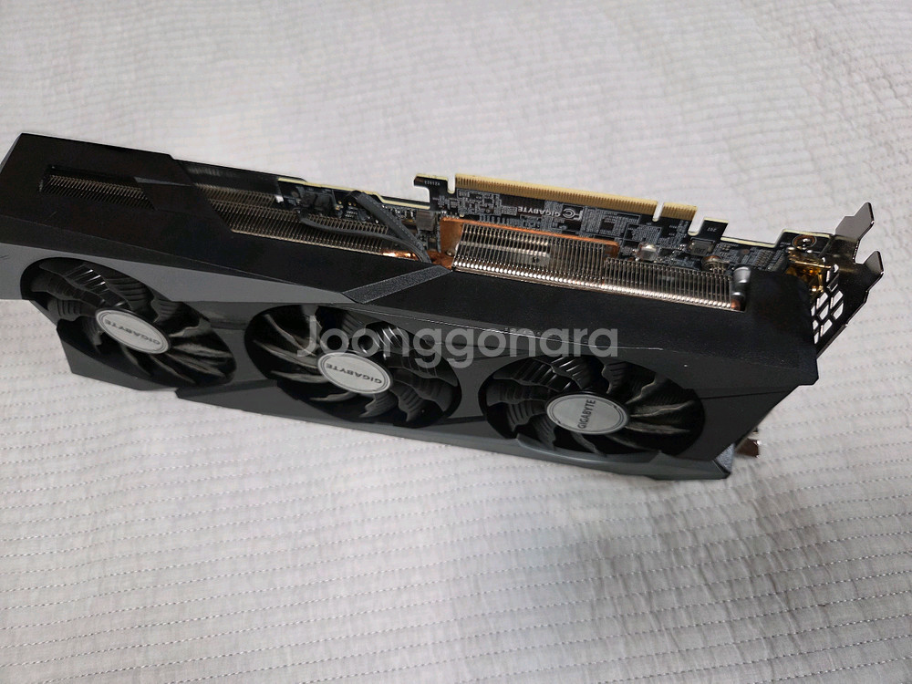 GIGABYTE GEFORCE RTX 3070Ti--2