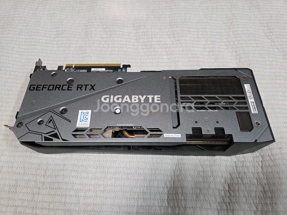 GIGABYTE GEFORCE RTX 3070Ti--3