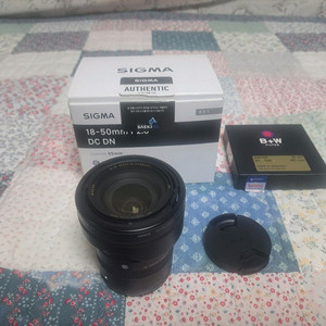 시그마 18-50mmf2.8 DC DN 소니 E마운트