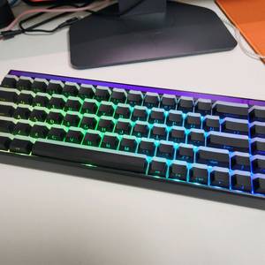 AURA HERO68 레피드트리거 8K 키보드