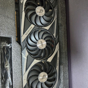 Asus rx6700xt 로그스트릭스 팔아요