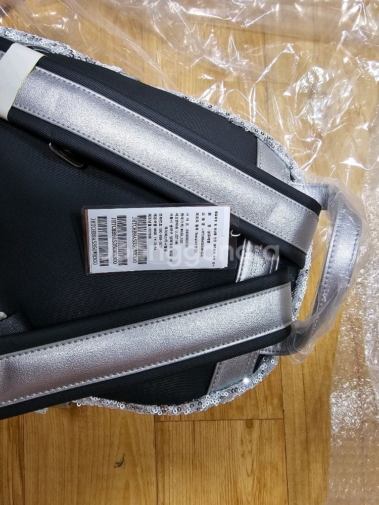 제이에스티나 백팩 세제품 미개봉--2