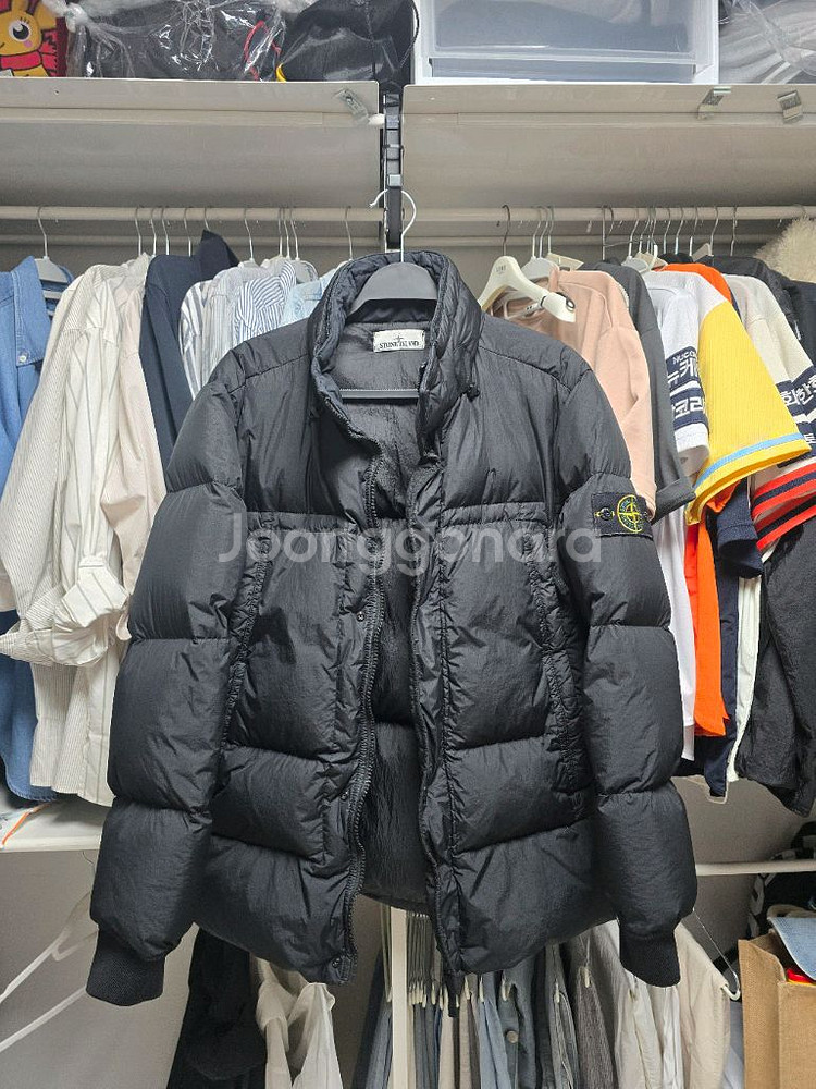 스톤아일랜드 크링클랩스 20fw 논후드숏패딩--0