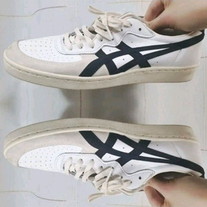 오니츠카타이거 스니커즈 265 최상