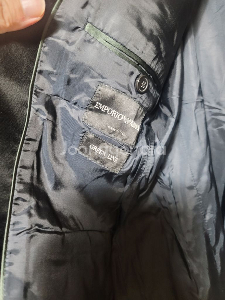 엠포리오아르마니 벨벳자켓 105--2