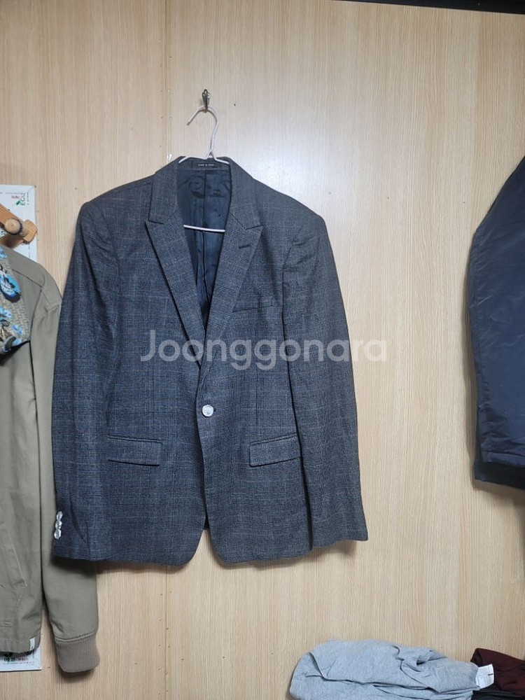 엠포리오아르마니 겨울자켓 105--1