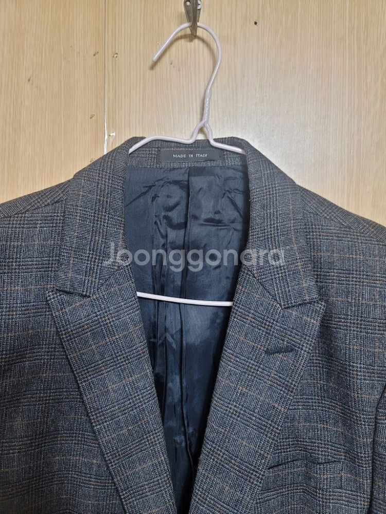 엠포리오아르마니 겨울자켓 105--3