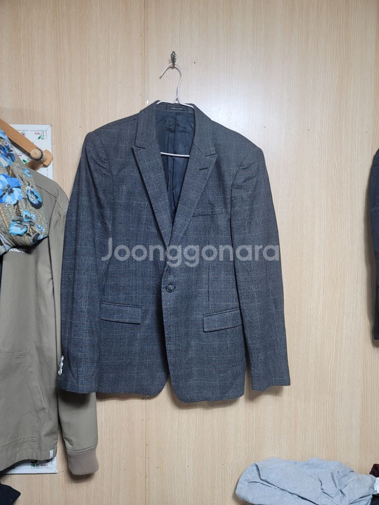 엠포리오아르마니 겨울자켓 105--6