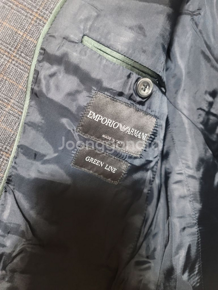 엠포리오아르마니 겨울자켓 105--7
