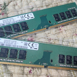 삼성 DDR4-2400T 16GB (8GB*2)