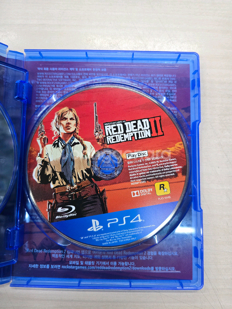 # 플스4(PS4) "레드 데드 리뎀션2" 판매합니다.--6