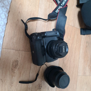 캐논 EOS 650D DSLR 카메라 + 1.8렌즈 포