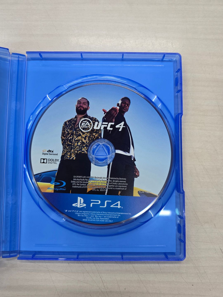 # 플스4(PS4) UFC4 판매합니다.--6