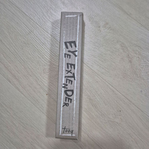 (새상품)투크 워터푸르프 슬림아이라이너 도화살몬