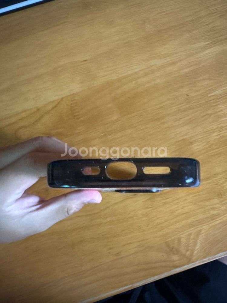 아이폰 15프로 케이스티파이 팝니다--3