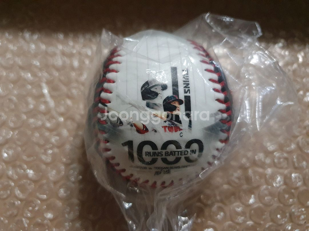 KBO 김현수 1000타점 기념구 포토볼--1