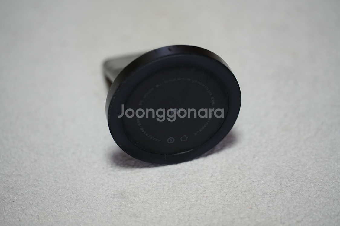 샤오미 스마트폰 무선충전기 9천원에 판매--3