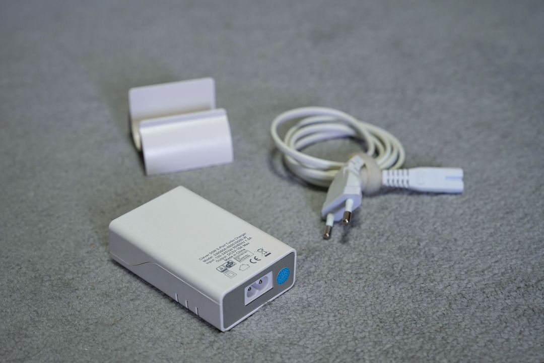 충전기 ( USB 5구 )를 1만원에 판매--2