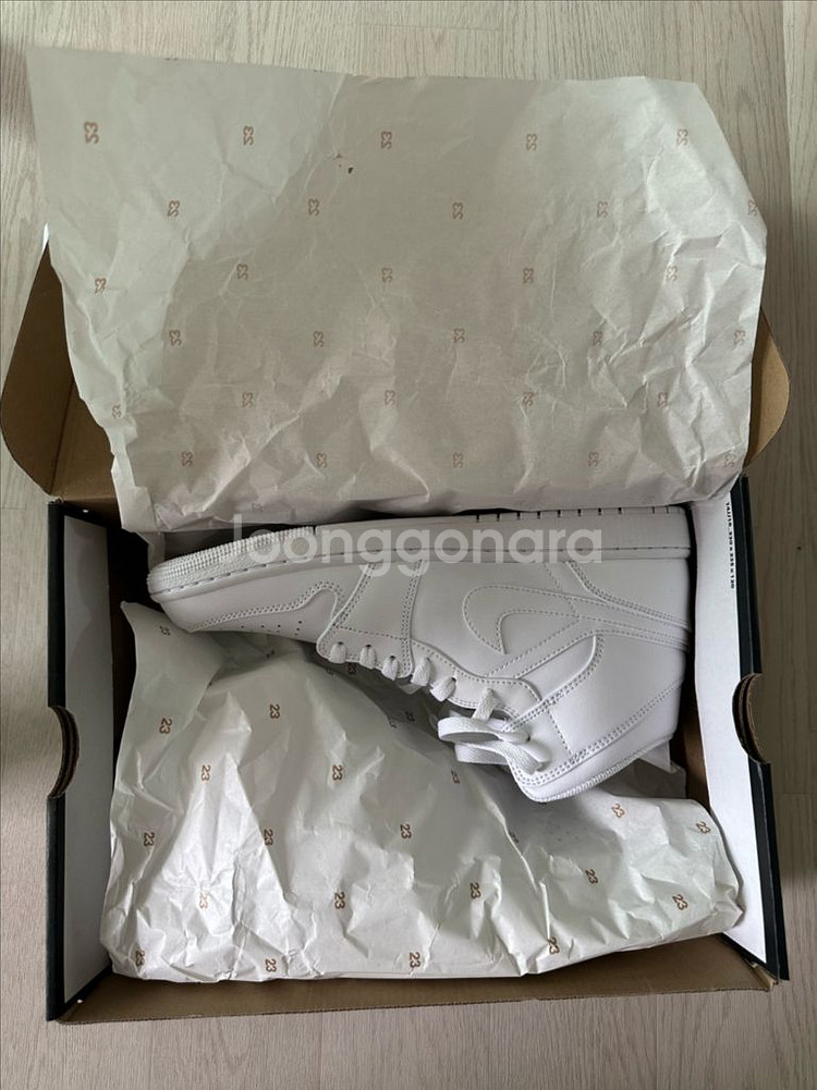 [285] 조던1 미드 트리플 화이트 2022--7