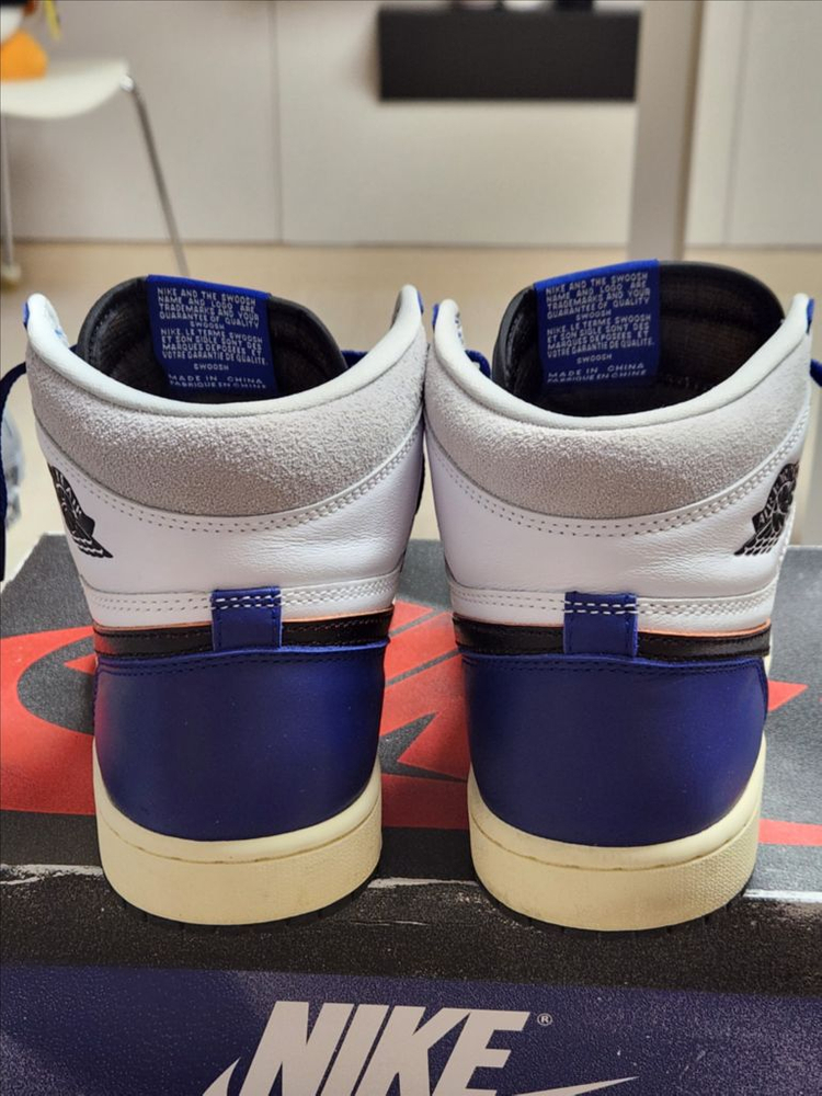 [270]조던 1 레트로 하이 OG 레어 에어 이미지