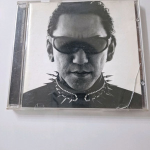 호테이 토모야스 Doberman 앨범