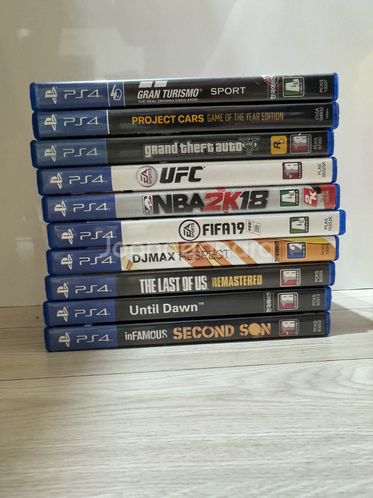 PS4 게임타이틀 판매합니다--0