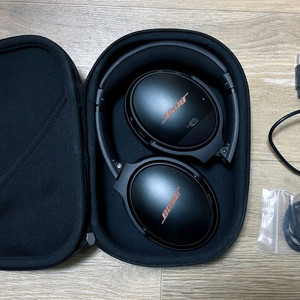 bose qc35 2세대 헤드셋 (블랙, 골드로고)