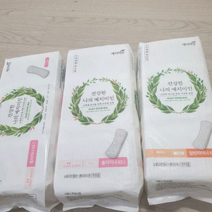 생리대. 팬티라이너등 10팩