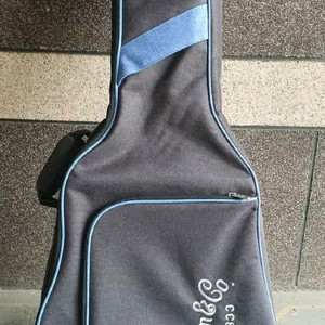 마틴 통기타 가방 상태깨끗