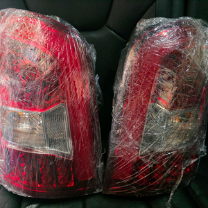 렉스턴W 후미등 좌우 세트 판매합니다