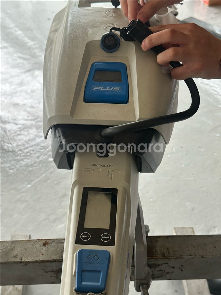 이프로펄전 3마력 전기선외기--4