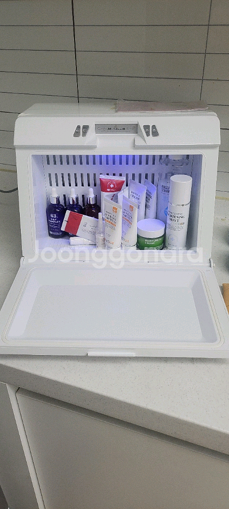 미쉘 화장품 냉장고 AME-0107CL--1