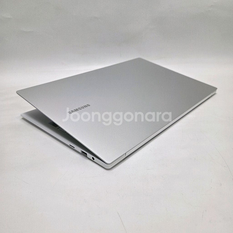 삼성 중고 노트북 pro i7 512g/16g/1kg--0