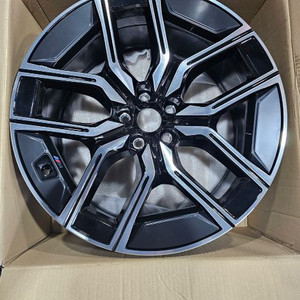 [새제품] BMW 신형 7시리즈 M 퍼포먼스 정품 휠