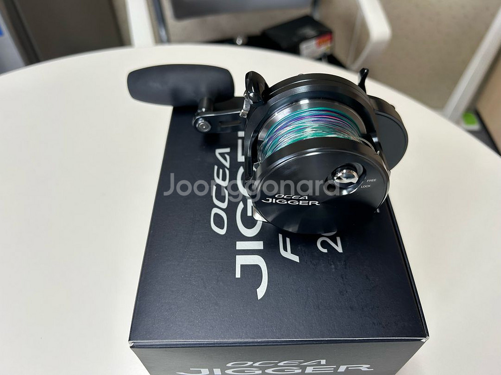 시마노 오시아지거 F CUSTOM 2001NRHG--0