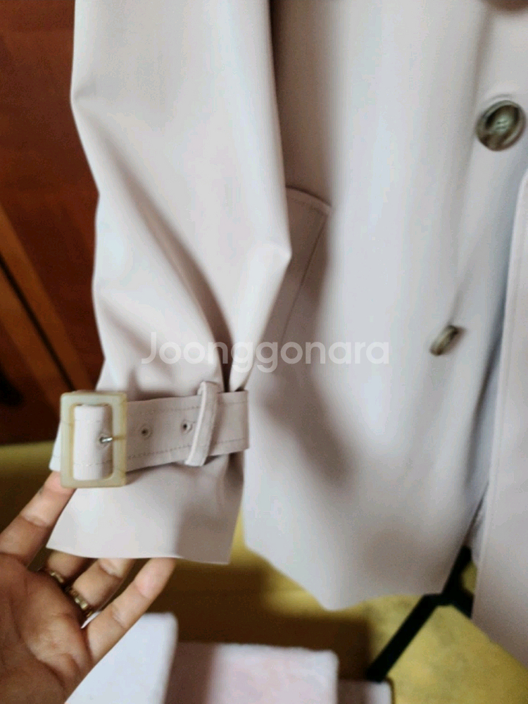 쉬즈미스 핑크 트렌치 코트 66--4