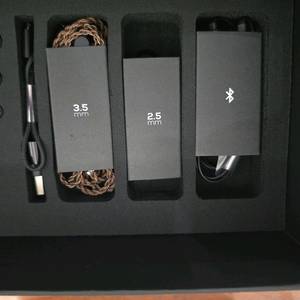 AKG N5005 블루투스 모듈과 3.5 단자 케이블