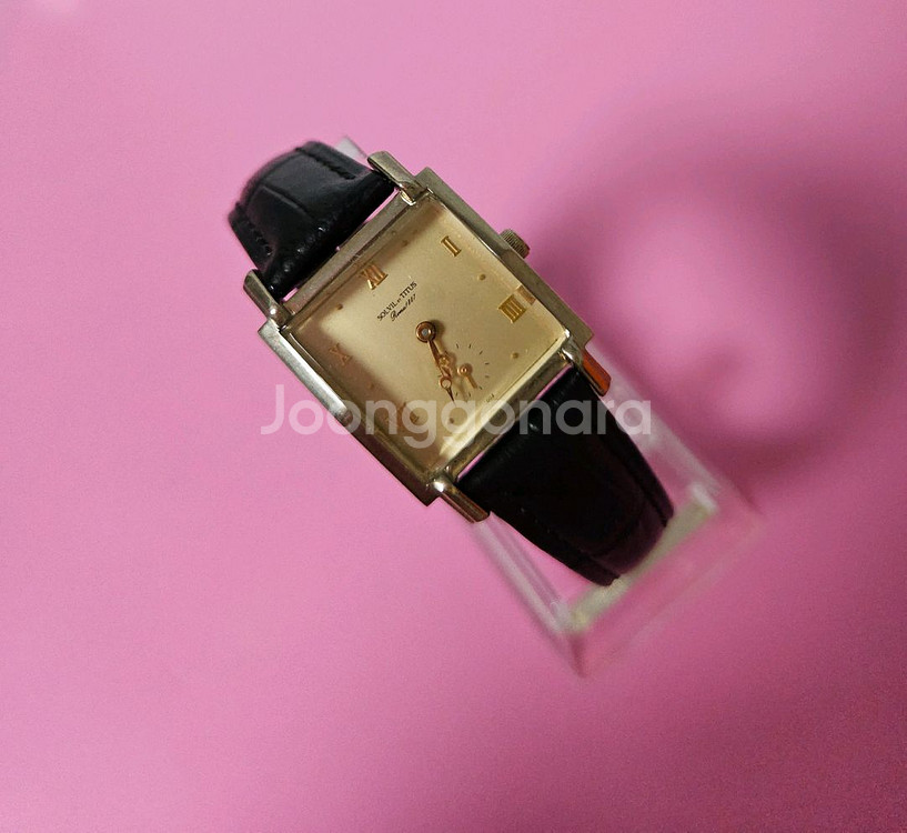 Solvil&Titus 여성 가죽시계--8