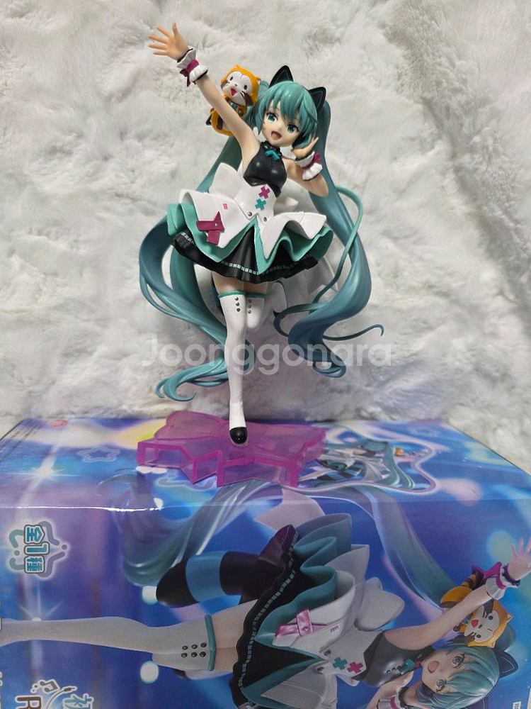 하츠네미쿠 후류 라스칼 사이버퓨처 피규어--0