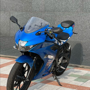 스즈키 Gsx-r125