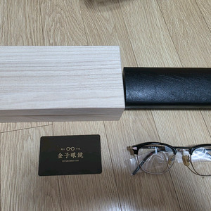 정품 금자안경 kv34 미사용품 새거 판매합니다